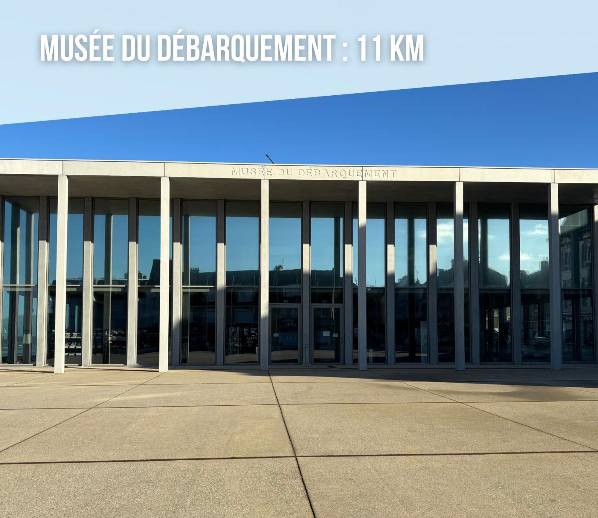 Chant Des Mouettes Maison Renovee Spacieuse Confort Grand Jardin Terrasse Parking 8 Personnes 4 Sdb 5 Wc A 10 Mn A Pied De La En Bessin Tous Commerces Restaurants Proche Omaha Holiday home Port-en-Bessin-Huppain